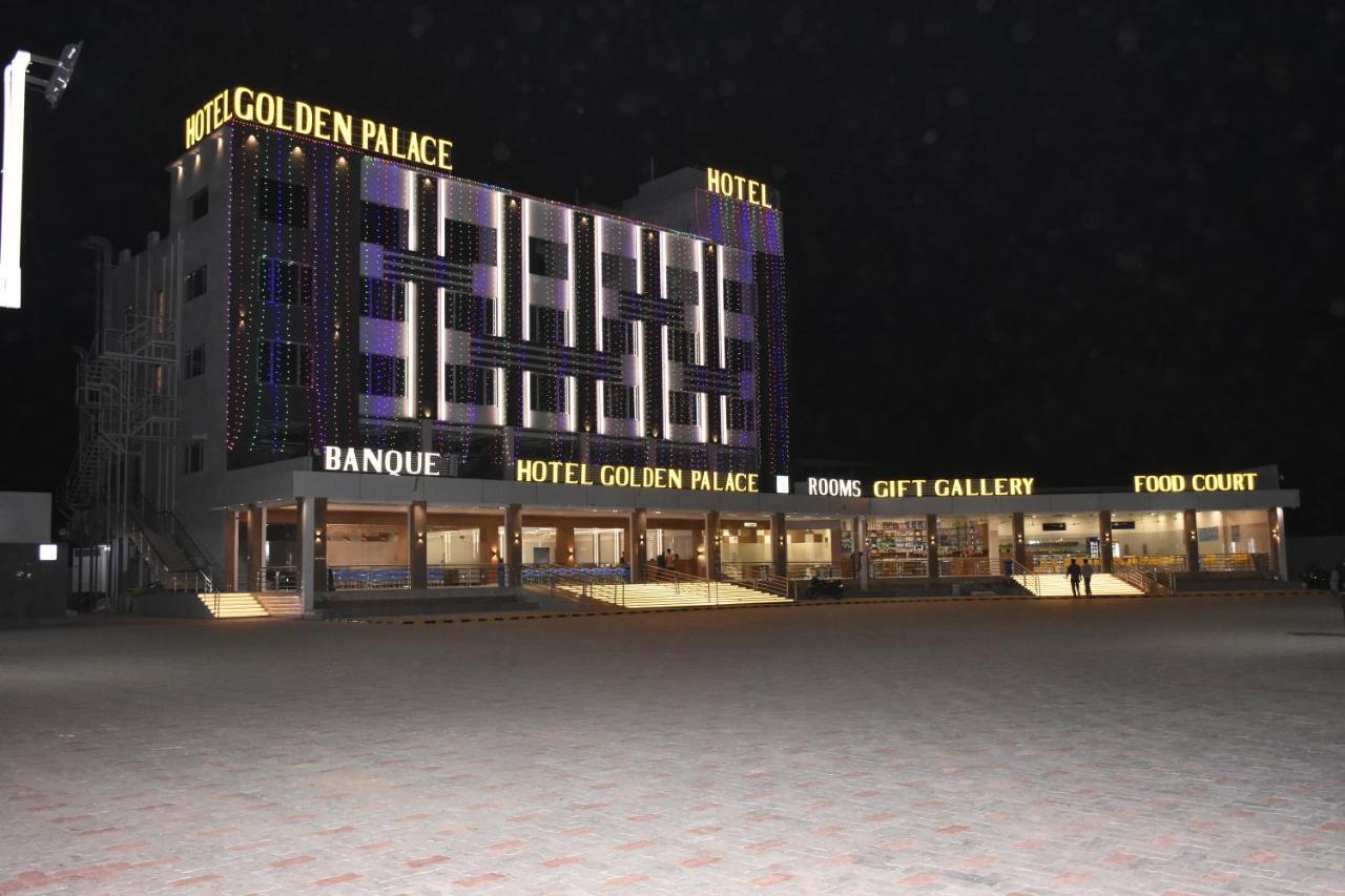 Hotel Golden Palace & Rooms Hālol Kültér fotó